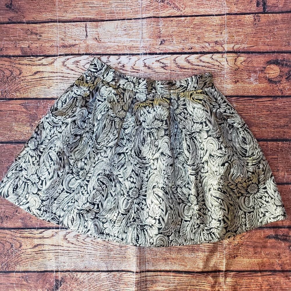 Akira Metallic Pleated Mini Skirt